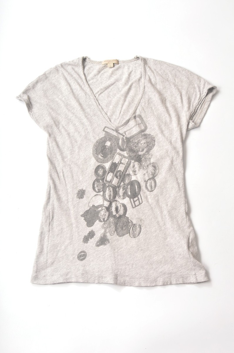 Burberry Brit Womens Big Print Deep V Gray Designer T-Shirt