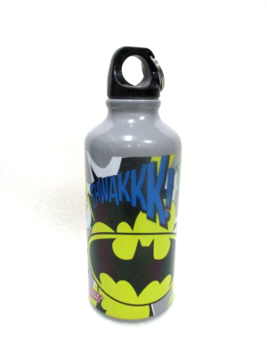 Bouteille d'eau Avengers en action | Party City