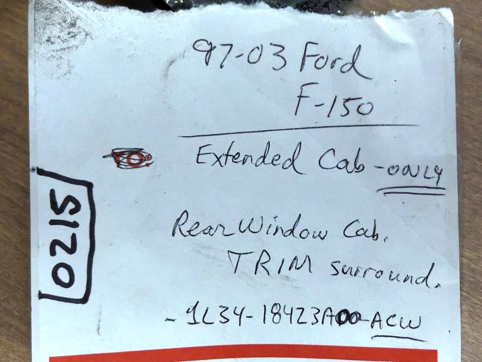 Ford F-150 97-03 solo cabina extendida - moldura ventana trasera - marco envolvente plástico Foto 2 de 4
