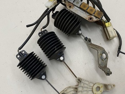 1984-1989 Nissan 300ZX Z31 OEM A/C Heater Core Assembly Vacuum