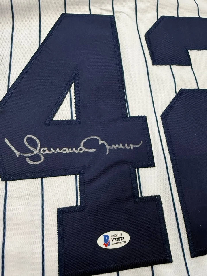 Mariano Rivera MLB Jersey NY Yankees Signed Autographed BECKETT COA - Image 4 of 4