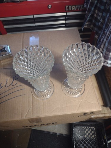 Two Lead Crystal Clear Hand Cut Faceted Fluted Vases - Vintage - 8.25 inch - Picture 2 of 6