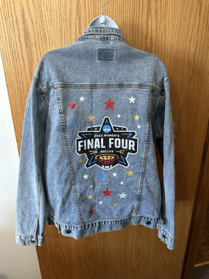RARE 2023 NCAA Women s Final Four Jean Jacket Wendy s Size Large Dallas Texas