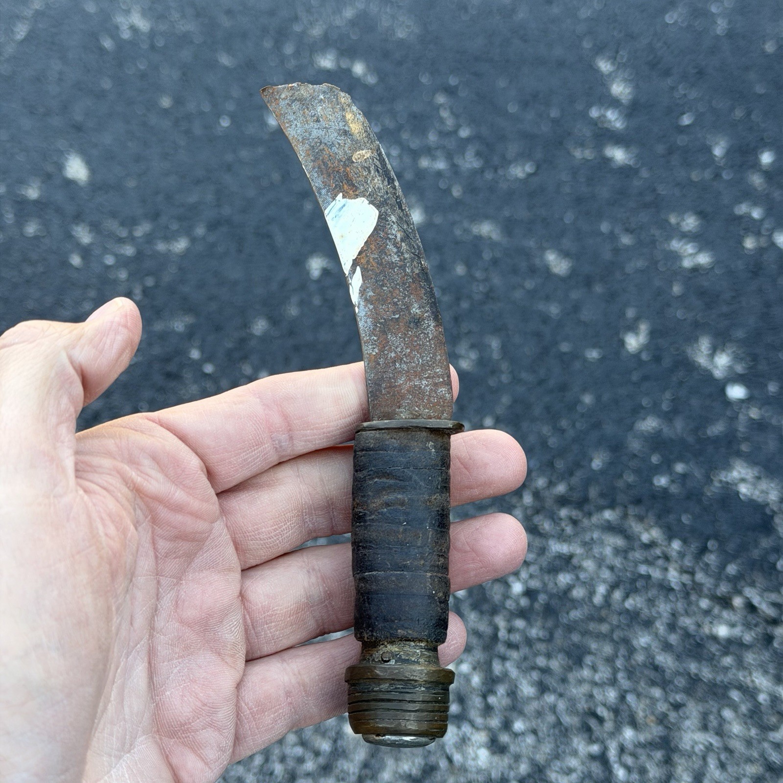 Vintage Curved Grafting Pruning Knife Leather Handle Garden Tool 8” Rusty