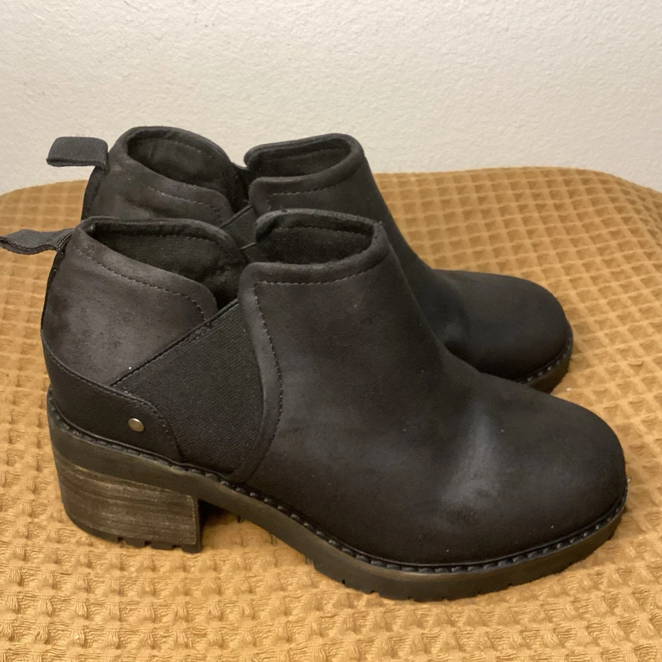 Torrid Booties Black Women’s Sz 10 Suede Ankle Pull On Boots - Image 2 of 4