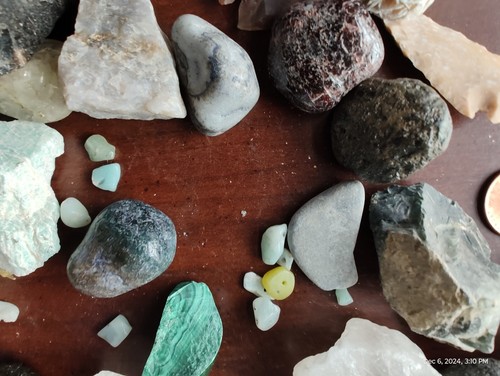 Gemstone Mix Healing and Reiki 2lb Mixed Lot Polished Rocks and Natural Stones - Picture 21 of 59