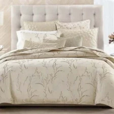 Hudson Park Collection Reeds King Duvet