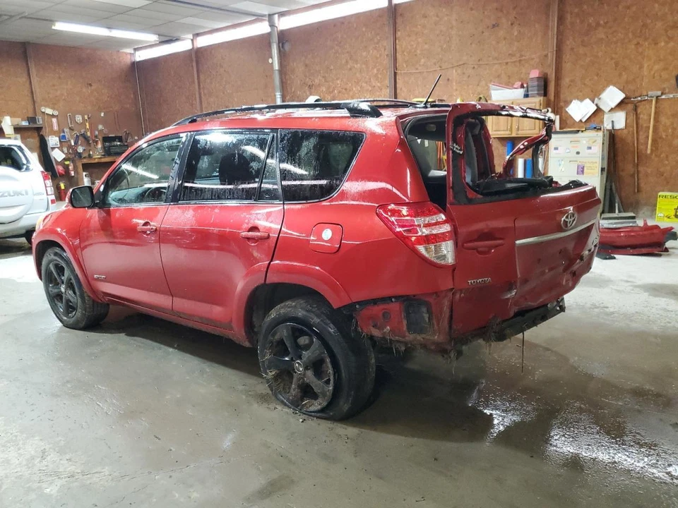 Used Upper Grille fits: 2009 Toyota Rav4 upper Sport model 3.5L w/o spare tire U Foto 4 de 4