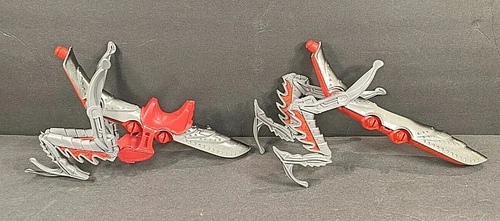 LOT OF 2 VINTAGE 1985 MOTU, MASTERS OF THE UNIVERSE MANTISAUR FIGURE FOR PARTS