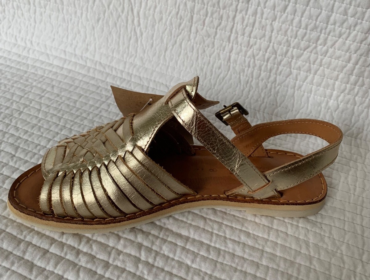 HUARACHES BY BEARPAW NIB LEATHER GLORIA GOLD SHOES SANDALS Size