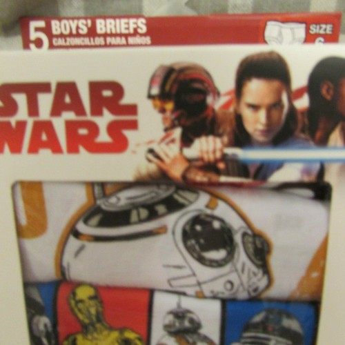 New Boys Disney Star Wars 5 Pack Brief Underwear Size 8 - Picture 3 of 3