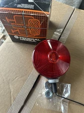 Federal Mogul  Signal-Stat Lighting 3860 Series Light With Mounting.  