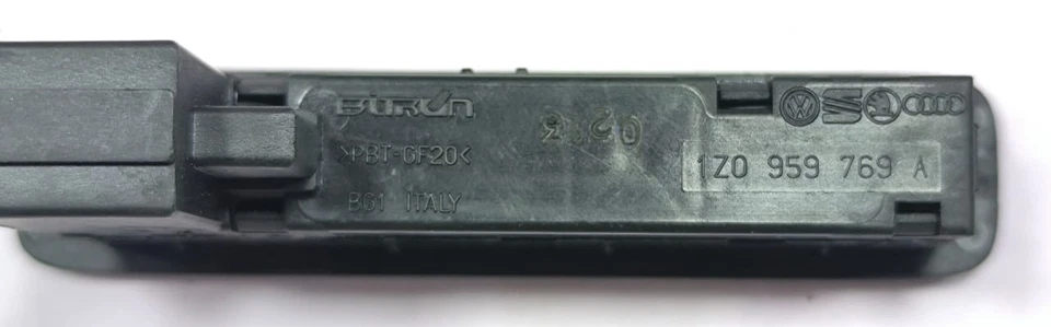 AUDI VOLKSWAGEN PASSAT SEAT ADJUSTMENT MEMORY SWITCH BUTTON 1Z0959769A 2006-2015 - Image 3 of 4