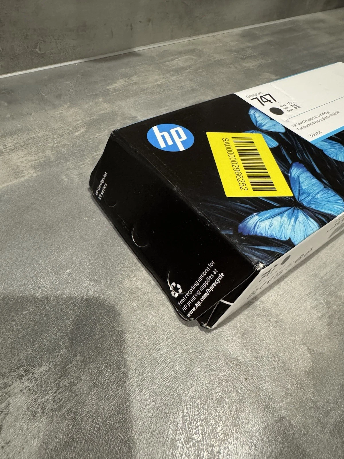 HP 747 300ml Gray Grey Vivid Photo Ink Cartridge EXP 2028 Brand New Sealed 5