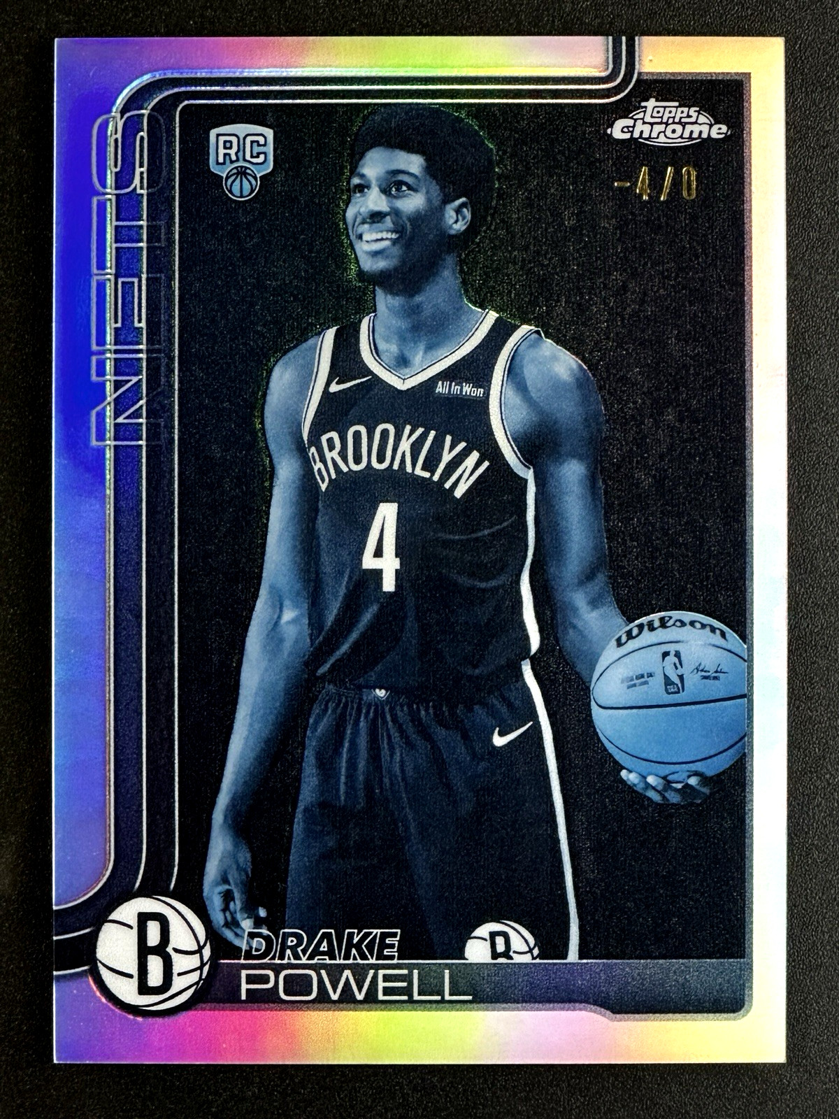 2025 Topps Chrome Basketball Drake Powell RC #272 FrozenFractor -4/0 (SSP /5)