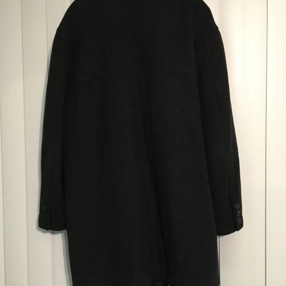 Stafford Men's Wool Peacoat Size Men size Medium Excellent Condition - Image 2 of 4