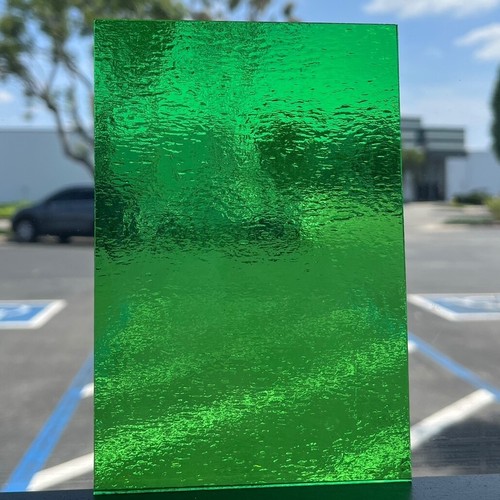 4 Pack Garden Green Transparent COE 96 Fusible Glass Sheets / Mosaic Squares - Picture 3 of 3