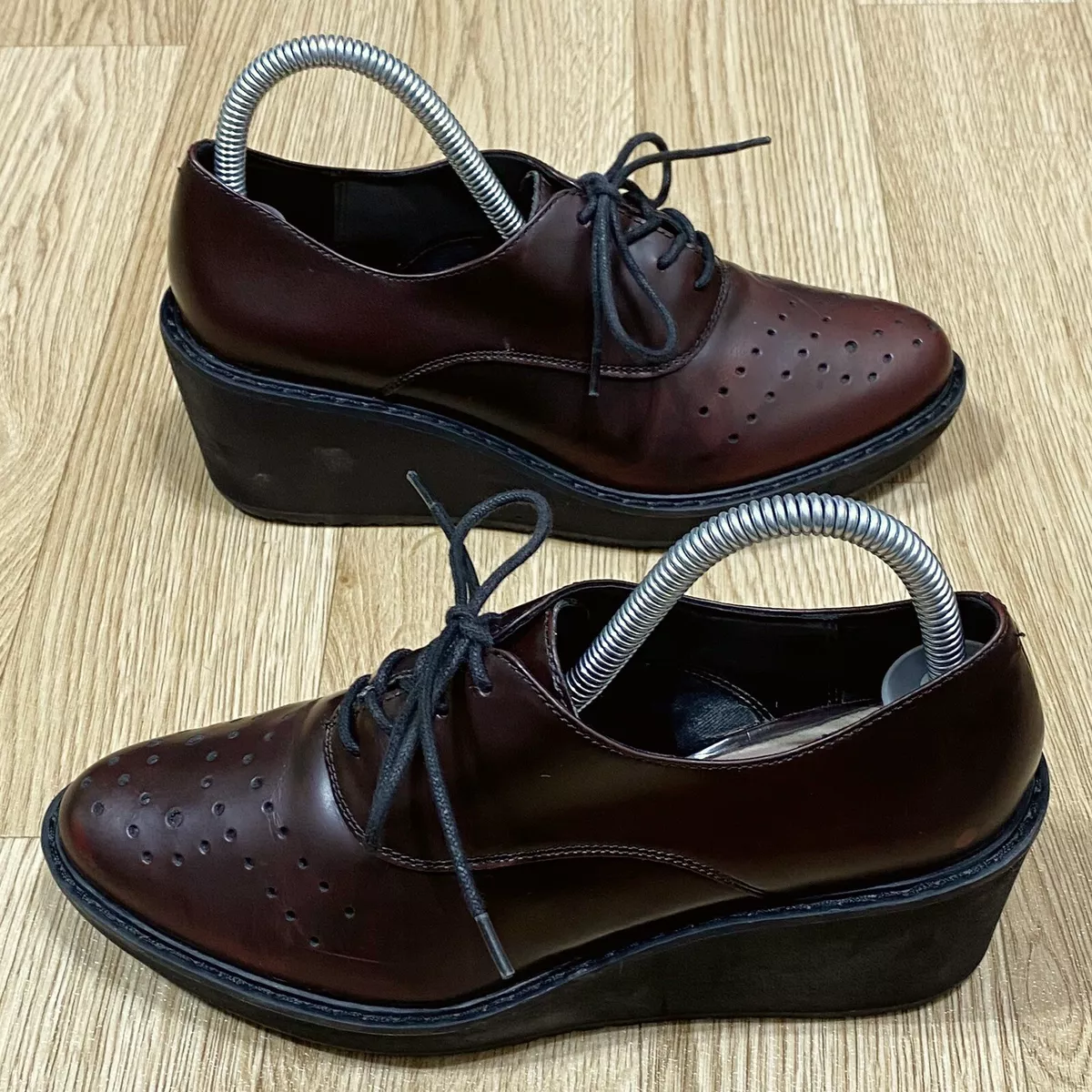 Clarks shoes game hotsell