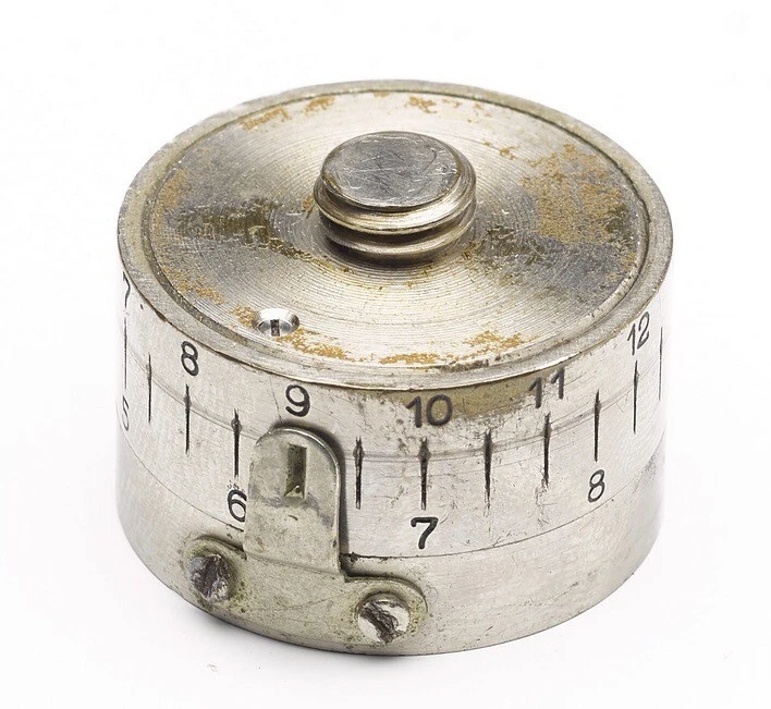 ✅ LEICA LEITZ TRIPOD HEAD FIAMA PANORAMA, PANORAMIC NICKEL PLATED - Image 3 of 3