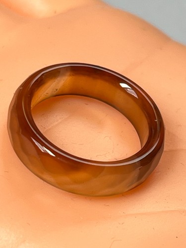 Cream & Amber Faux Carved Stone Faceted Plastic Stacking or Not Band Ring Sz 6.5 - Picture 4 of 5