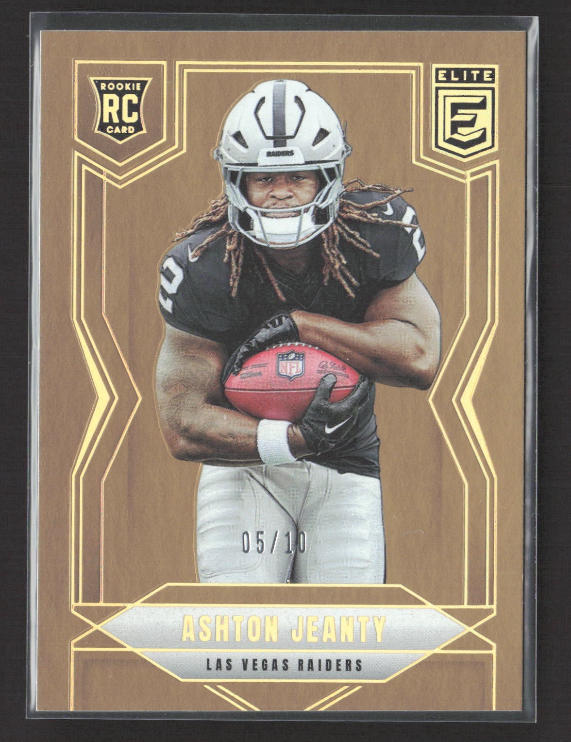 2025 Panini Elite Ashton Jeanty Rc Gold /10 #113