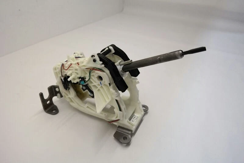 2012 Nissan Quest Transmission Shifter Shif Assembly - Image 2 of 4