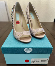 Betsey Johnson Champagne Peep Toe Rhinestone Beaded Stiletto Heels Shoes 6.5