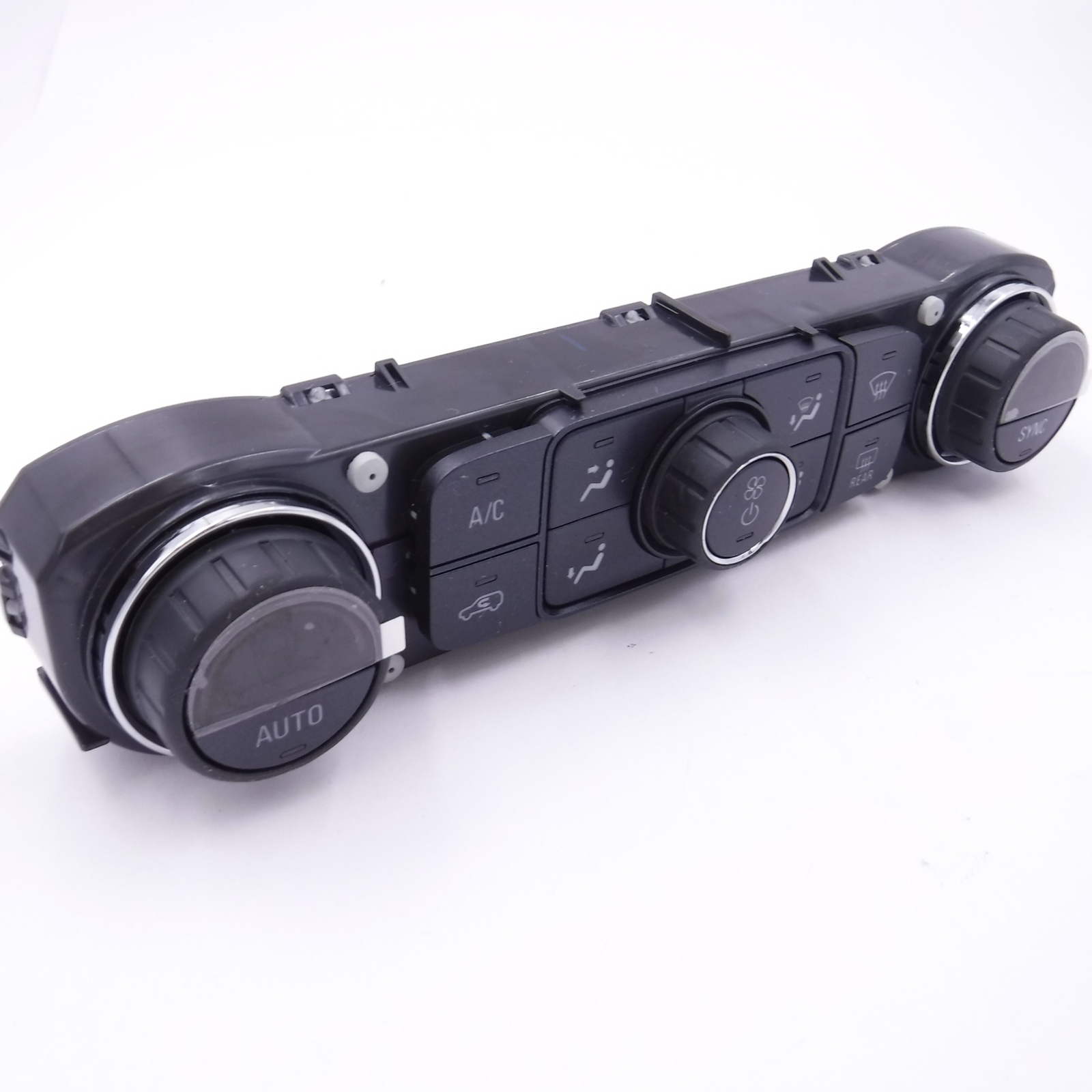 Image 4 - Genuine OEM GM 84258729 HVAC Temp Control Panel for 2017-2019 GMC Sierra 1500