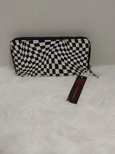 No Boundaries Black & White Print Faux Leather Zip Around Wallet W/Pocket BNWT!