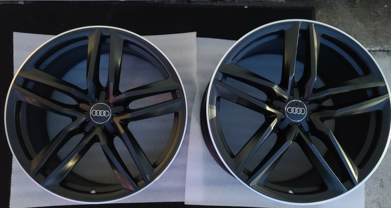 19” AUDI R8 OEM FORGED WHEELS BLACK