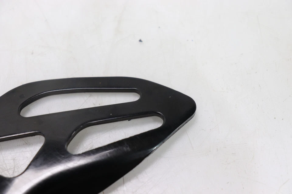 16-24 SUZUKI GSXR 750 OEM JUEGO TRASERO IZQUIERDO CUBIERTA PROTECTORA TALÓN Foto 4 de 4