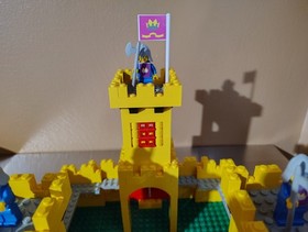 Lego Yellow Castle 1979 Vintage 375/6075 Complete Mint Collectors Condition