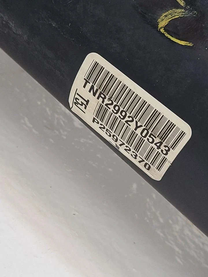 2007 - 2014 CADILLAC ESCALADE Steering Gear Rack Power Rack And Pinion  - Image 4 of 4