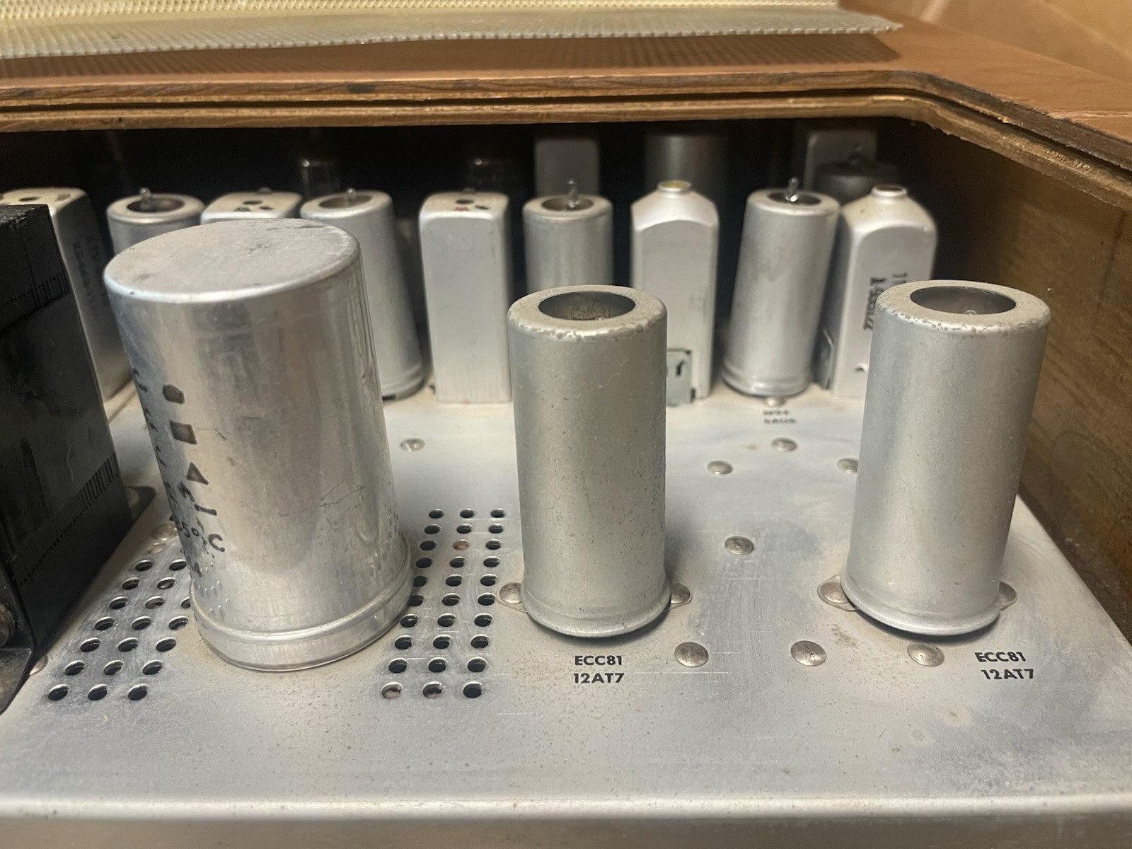 VINTAGE FISHER FM-200-B FM STEREO MULTIPLEX TUNER RECEIVER STEREO 1960's