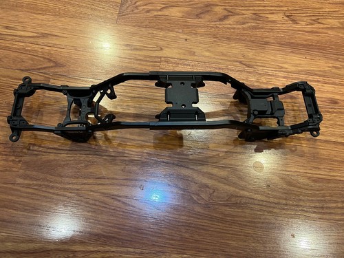 Axial SCX10 III Body, ESC, Servo, Radio, Receiver, Tires, Transmission, Link New - Picture 5 of 56