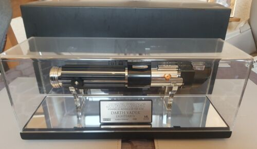 Master Replicas - Darth Vader Lightsaber- Revenge Of The Sith- Ltd Edition  - Picture 1 of 12