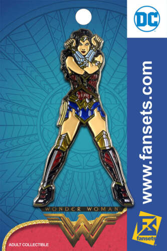 DC Comics WONDER WOMAN BRACERS Licensed FanSets Pin MicroJustice - Picture 1 of 1