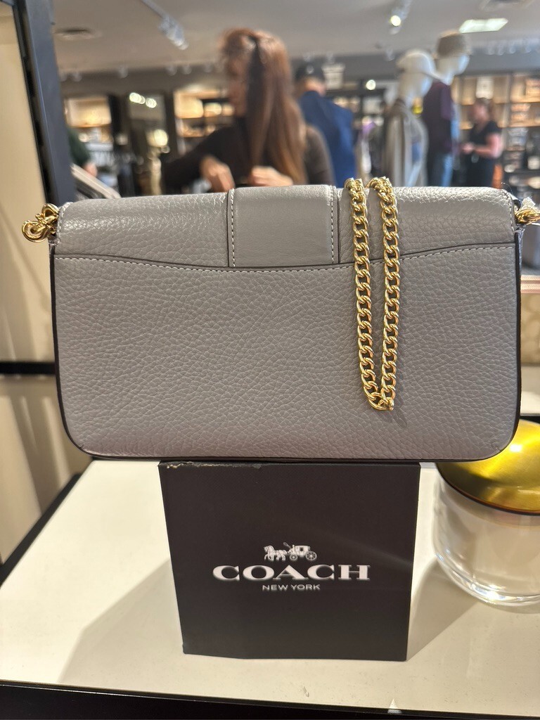 COACH グレー エンボスショルダーバッグ 送料無料 コーチ COACH アウトレット クリスマスプレゼント メンズ