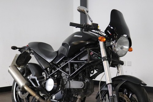 Ducati M695 MONSTER 695 - 2006 - Picture 2 of 22