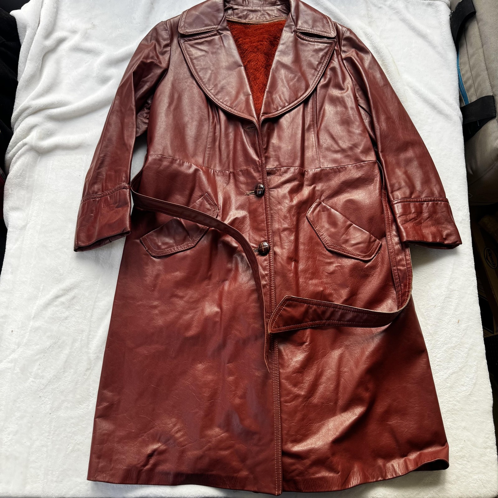 Vintage 70s Brown Leather Trench Coat for Women Large Size with Faux Fur Lining and Belt