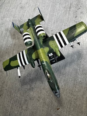Fairchild A - 10 A von 1994  in 1:100