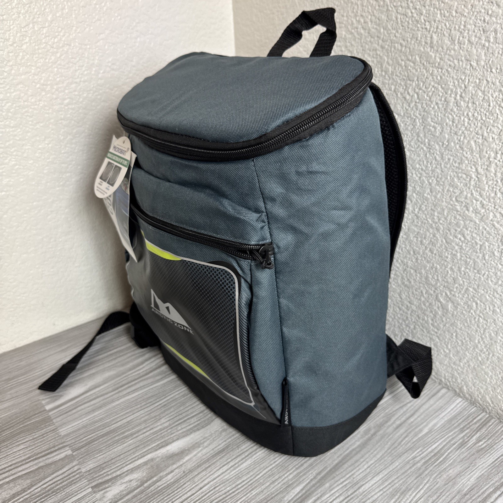 Arctic Zone Backpack Cooler 18 Can Water Repellent Microban  NEW