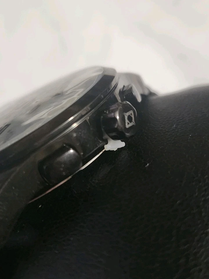 Reloj para hombre Akribos XXIV AK844 esfera negra radiante pulsera de malla nunca usado Foto 3 de 4