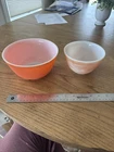 VINTAGE ORANGE PYREX 402 1-1/2 QT BOWL & 401 1 1/2 Pt. Worn Paint