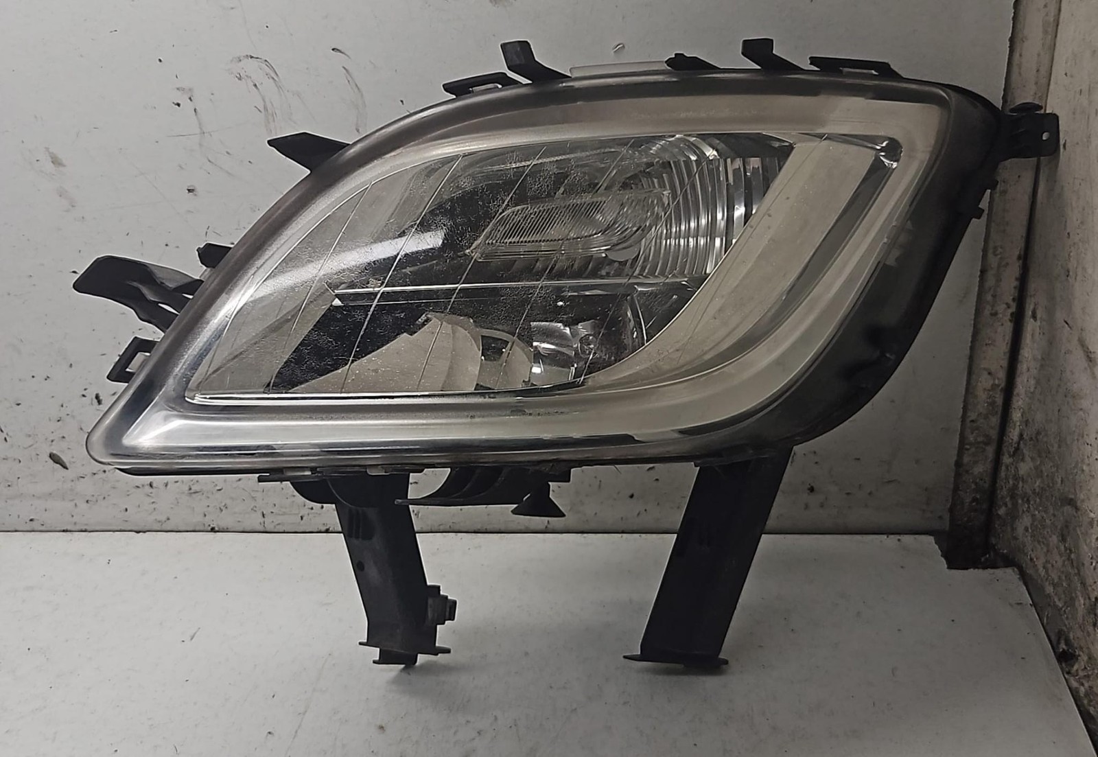 FENDINEBBIA ANTERIORE SX PER OPEL Astra J 2° Serie (11>)