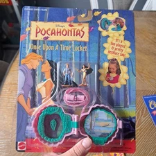 Disney Once Upon a Time Locket Pocahontas Mattel PrincessVintage NEW