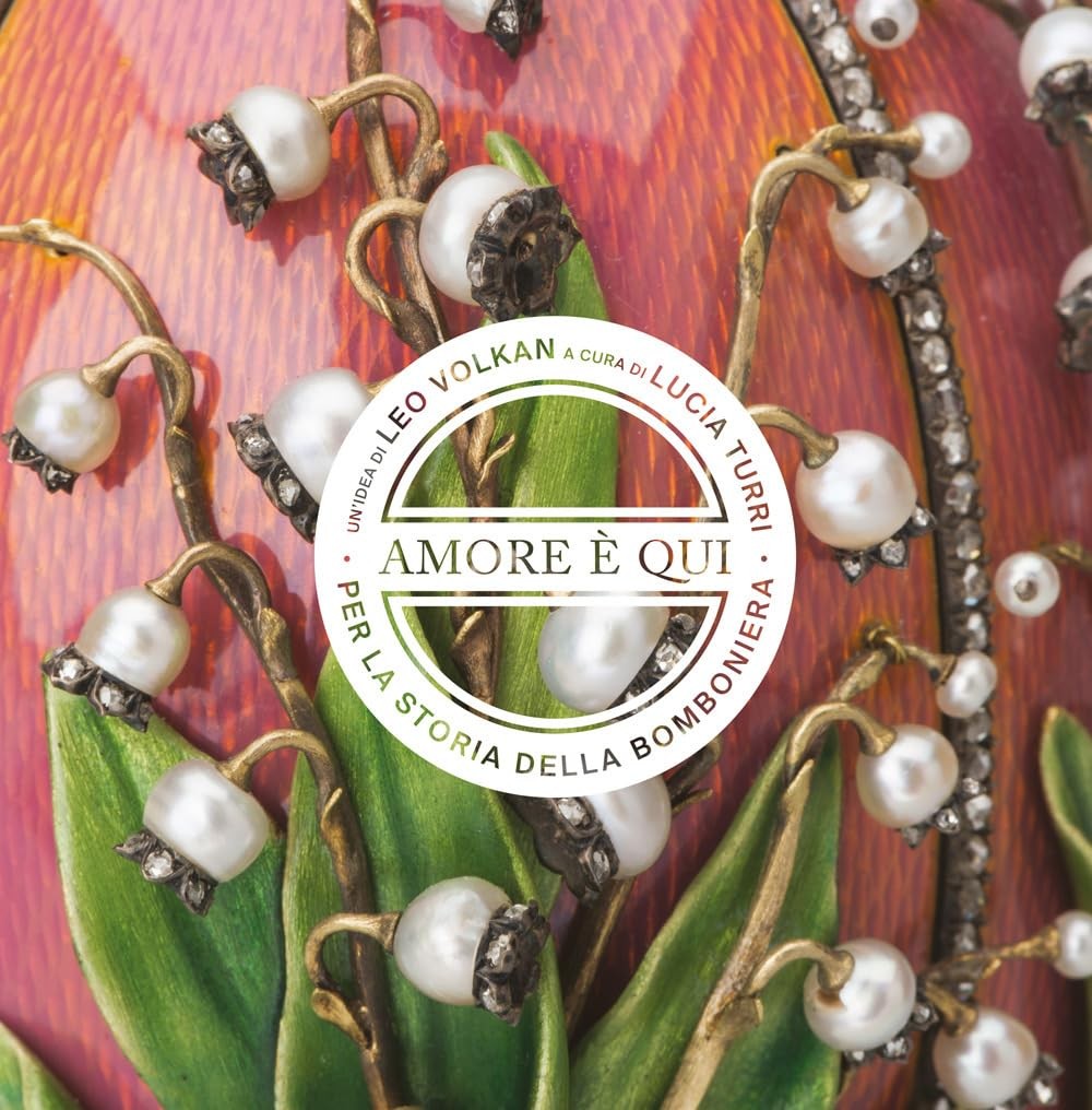 Лео Волкан Лючия любит меня. История о бомбе (в мягкой обложке) (ИМПОРТ ИЗ Великобритании)