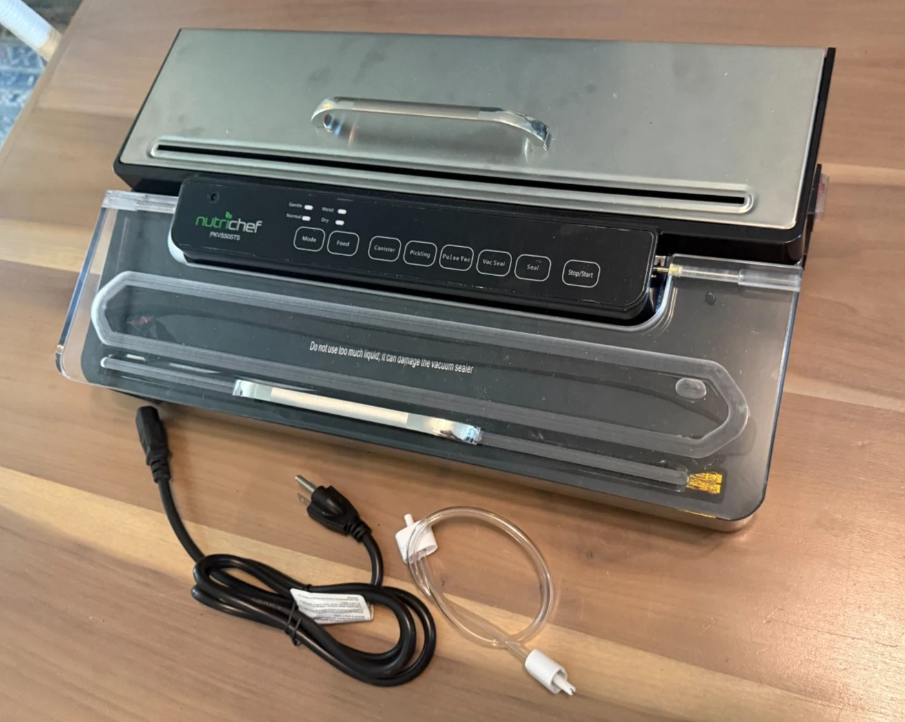 NutriChef PKVS50STS Pro Food Electric Vacuum Sealer Preserver System- New