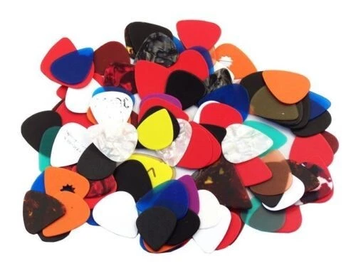 100 Assorted Guitar Picks 351 style Free Shipping - Image 4 of 4