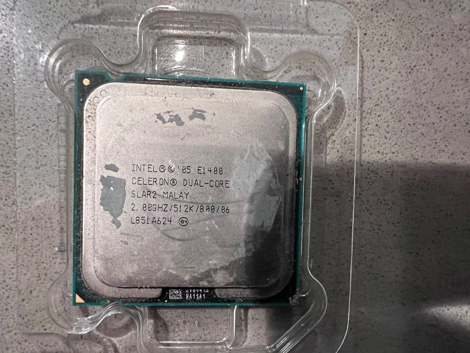 Intel Celeron E1400 SLAR2 2.0GHz/512KB/800MHz Socket 775 Dual Core PC-CPU - Image 2 of 2